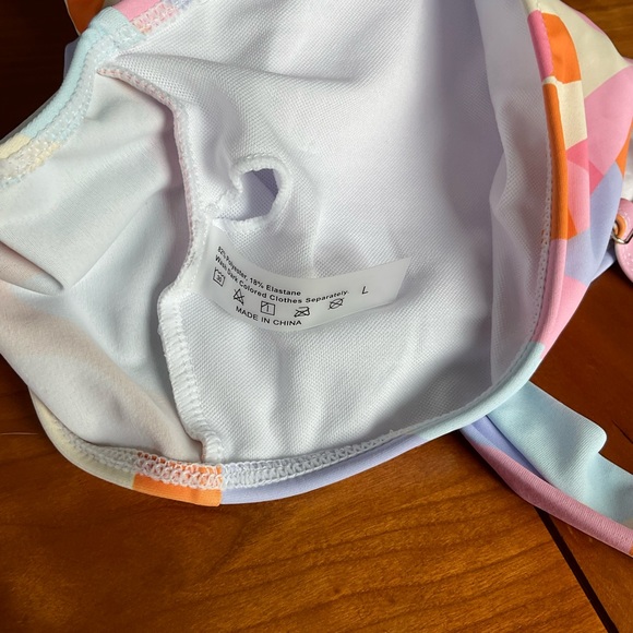 SHEIN Multicolored Large Swimsuit - Picture 6 of 6